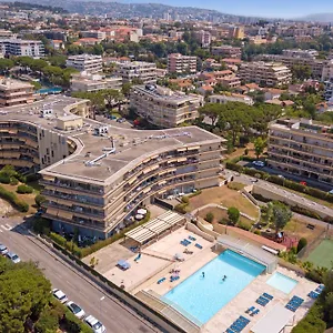 Heliotel Marine Aparthotel Saint-Laurent-du-Var